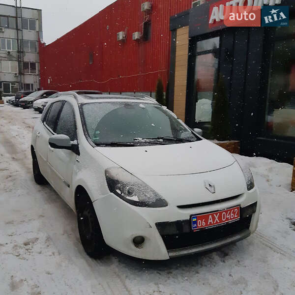 Универсал Renault Clio 2011 в Житомире