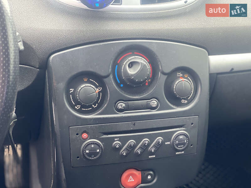 Універсал Renault Clio 2008 в Львові