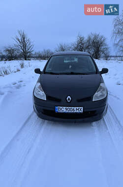 Хэтчбек Renault Clio 2007 в Шептицькому