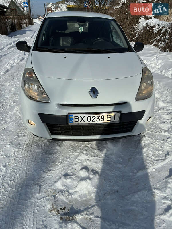 Хетчбек Renault Clio 2011 в Ізяславі фото 13 Хетчбек Renault Clio 2011 в Ізяславі