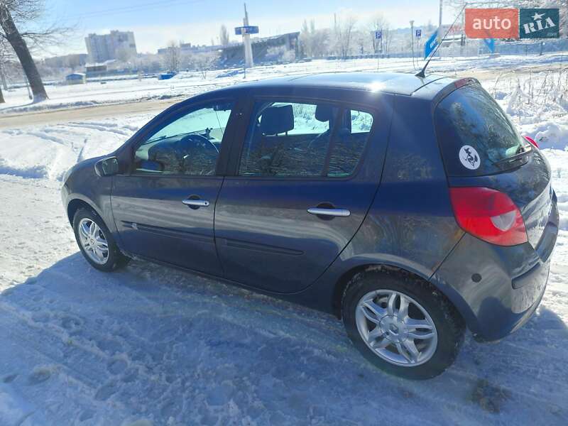 Хэтчбек Renault Clio 2007 в Полтаве фото 8 Хэтчбек Renault Clio 2007 в Полтаве