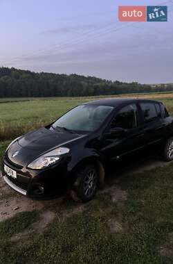Хетчбек Renault Clio 2009 в Чернівцях
