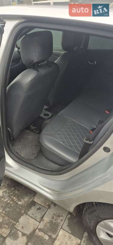 Хетчбек Renault Clio 2013 в Білій Церкві