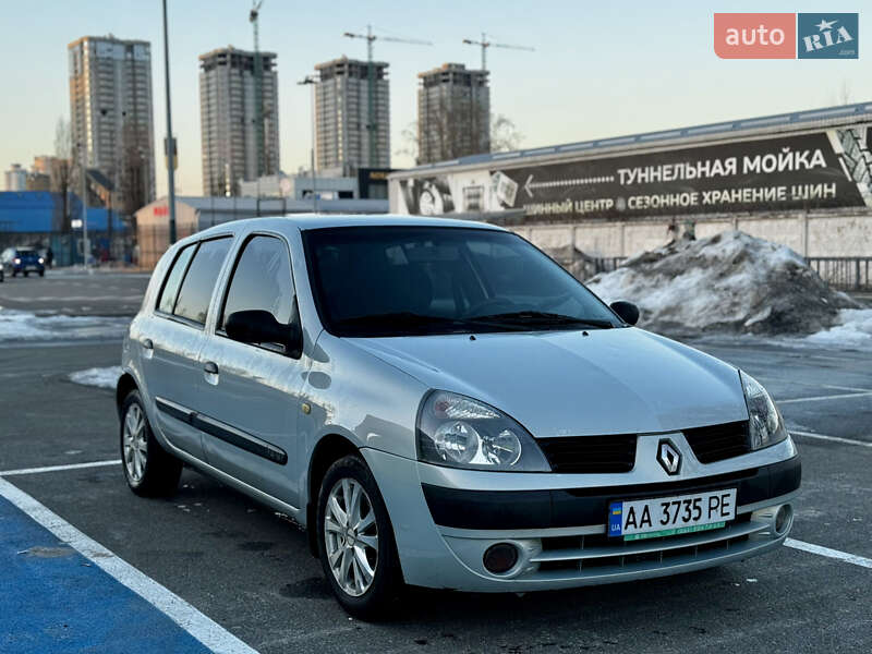 Седан Renault Clio 2006 в Києві