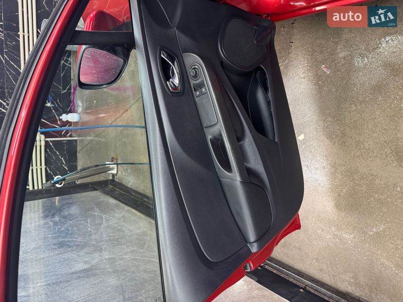 Универсал Renault Clio 2014 в Львове фото 13 Универсал Renault Clio 2014 в Львове