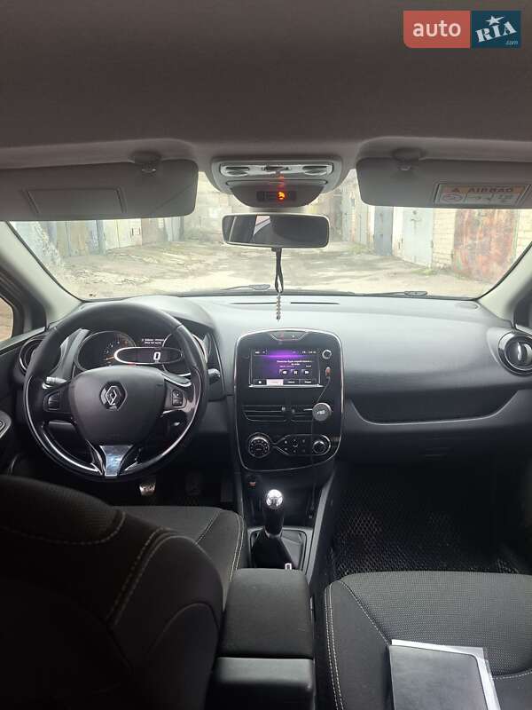 Універсал Renault Clio 2014 в Запоріжжі