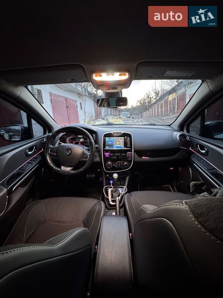 Универсал Renault Clio 2015 в Львове