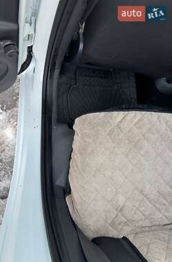 Хетчбек Renault Clio 2011 в Борисполі фото 19 Хетчбек Renault Clio 2011 в Борисполі