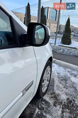 Хетчбек Renault Clio 2011 в Борисполі фото 32 Хетчбек Renault Clio 2011 в Борисполі