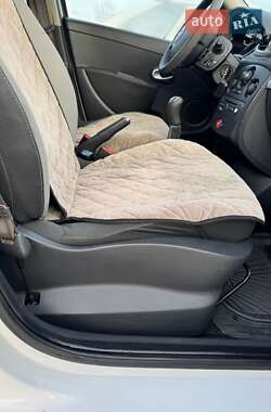 Хетчбек Renault Clio 2011 в Борисполі фото 48 Хетчбек Renault Clio 2011 в Борисполі