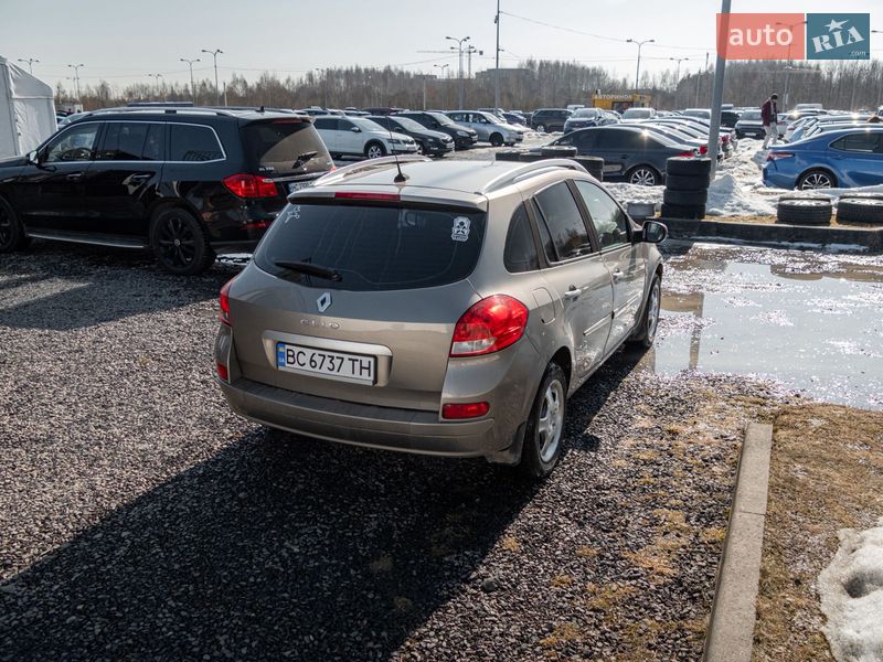 Универсал Renault Clio 2010 в Львове