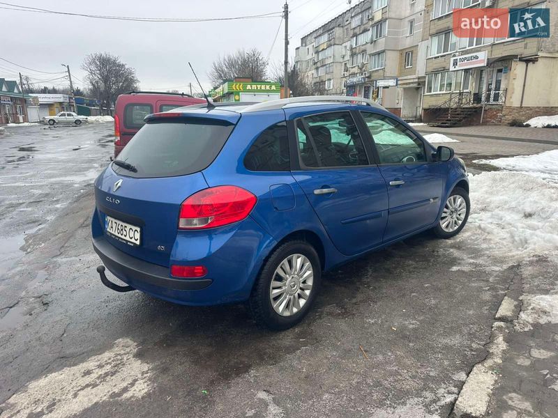 Універсал Renault Clio 2011 в Золотоноші