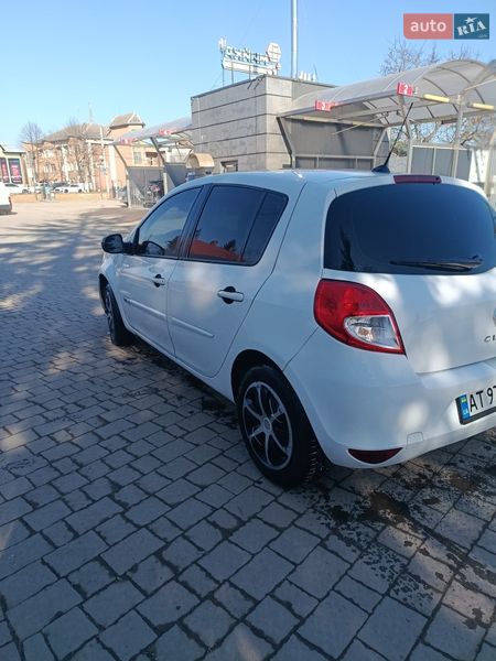 Хэтчбек Renault Clio 2011 в Коломые фото 6 Хэтчбек Renault Clio 2011 в Коломые