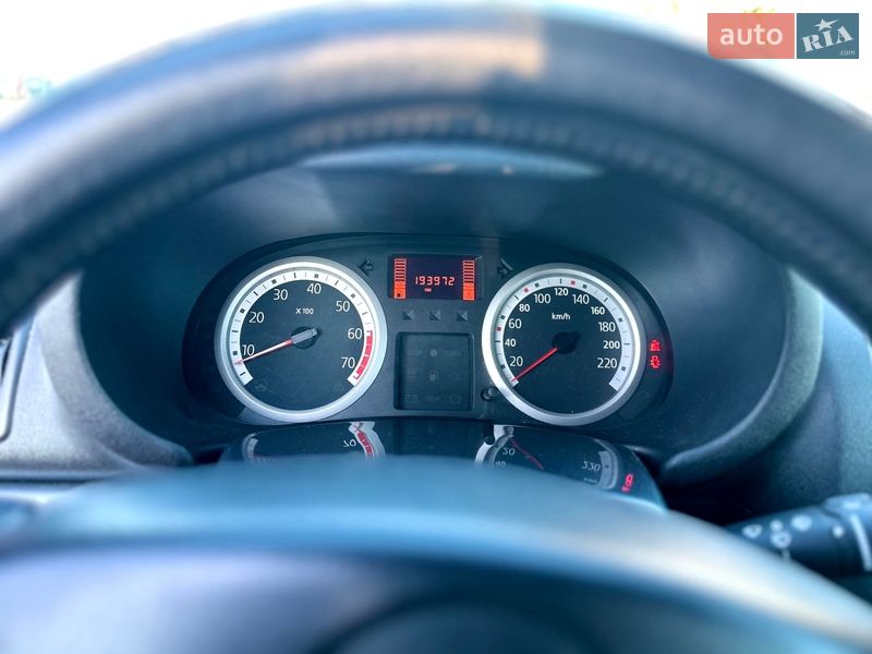 Хетчбек Renault Clio 2008 в Рівному