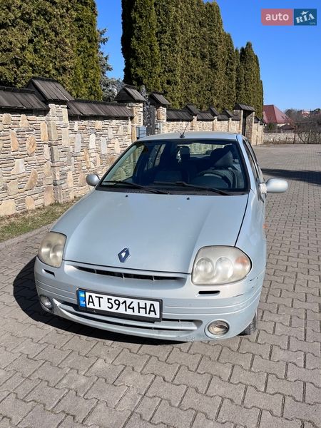Renault Clio 2001