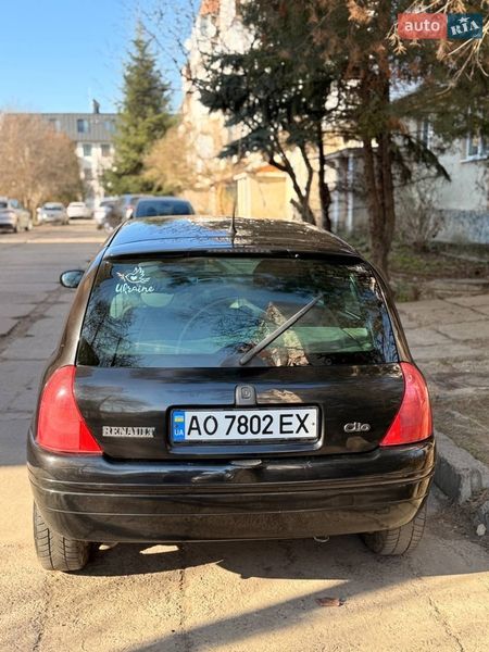 Хетчбек Renault Clio 2005 в Мукачевому