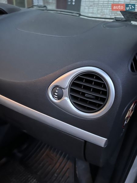 Универсал Renault Clio 2011 в Львове