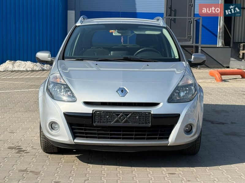 Универсал Renault Clio 2012 в Ровно