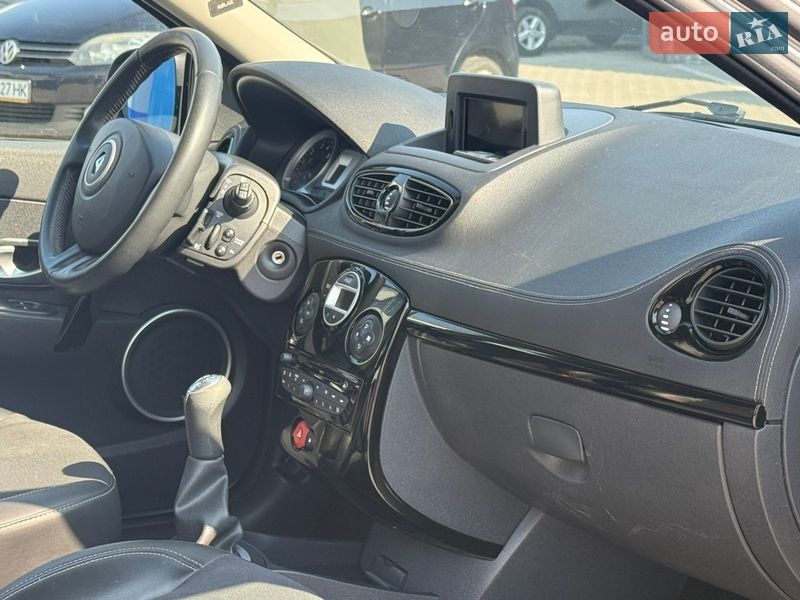 Универсал Renault Clio 2012 в Ровно