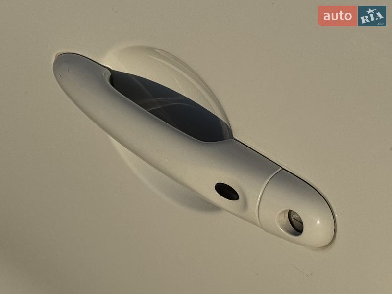 Универсал Renault Clio 2015 в Днепре