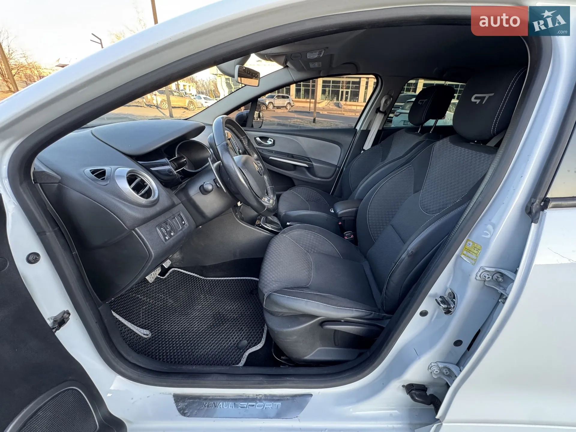 2015 Renault Clio - мініатюра 12