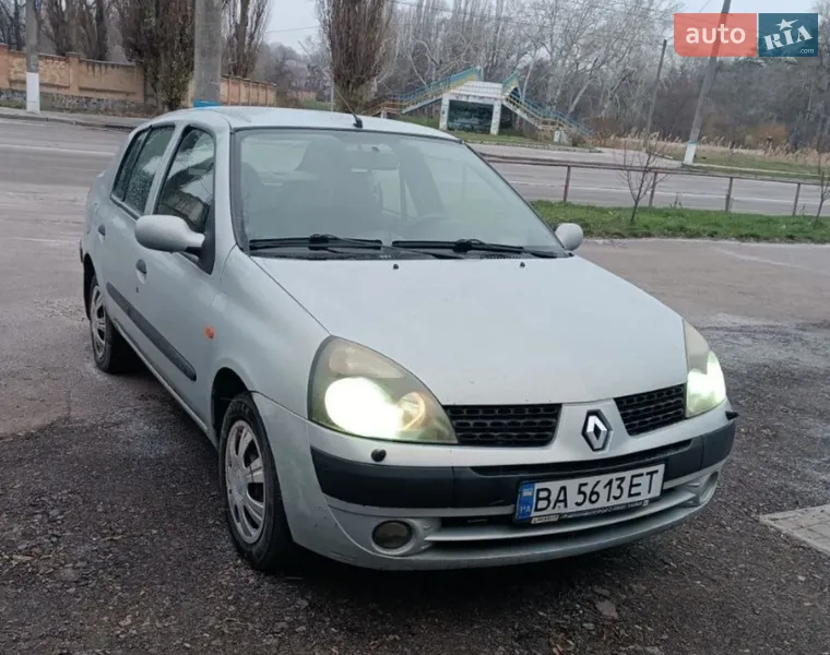 Renault Clio 2003