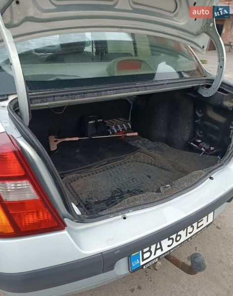 Хетчбек Renault Clio 2003 в Кропивницькому