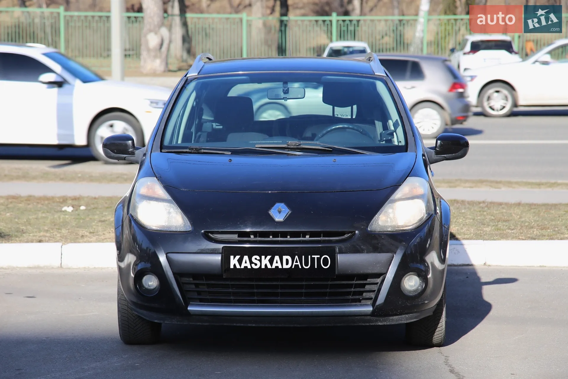 2010 Renault Clio - мініатюра 2