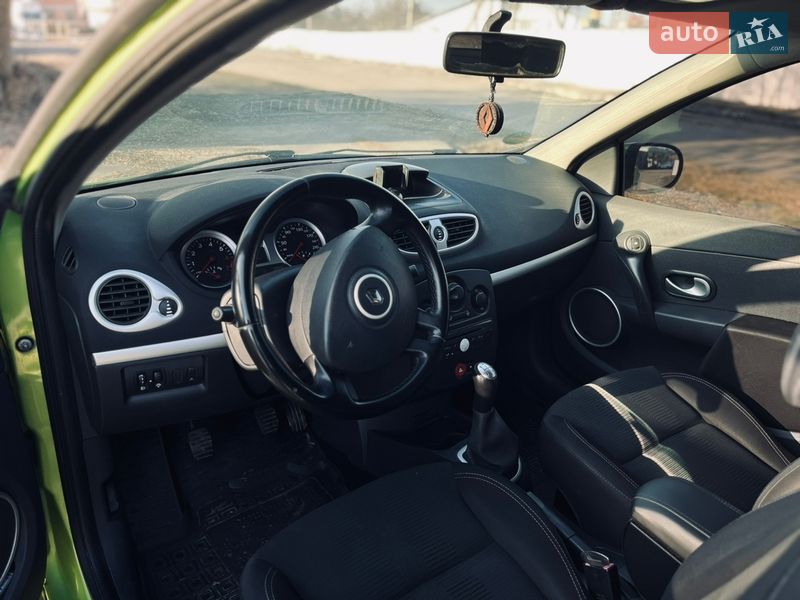 Хэтчбек Renault Clio 2009 в Белой Церкви