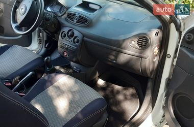 Хэтчбек Renault Clio 2010 в Одессе фото 8 Хэтчбек Renault Clio 2010 в Одессе