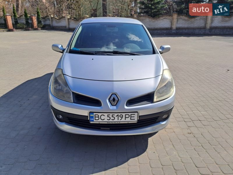Хетчбек Renault Clio 2006 в Львові