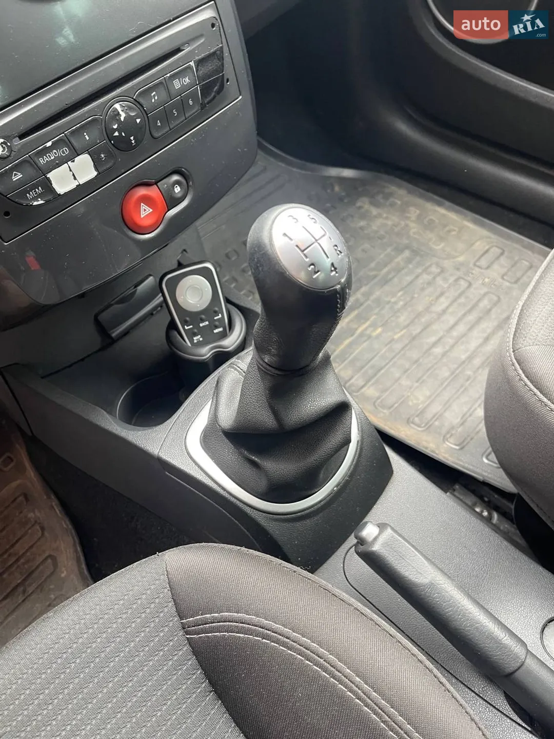 2010 Renault Clio - мініатюра 25