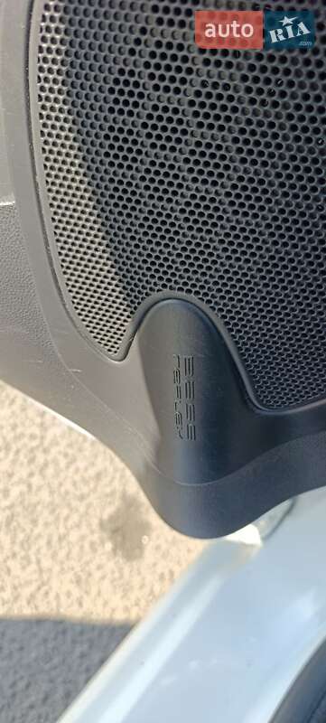 Хэтчбек Renault Clio 2017 в Киеве фото 22 Хэтчбек Renault Clio 2017 в Киеве