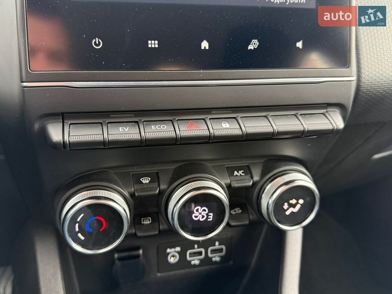 Хэтчбек Renault Clio 2021 в Киеве