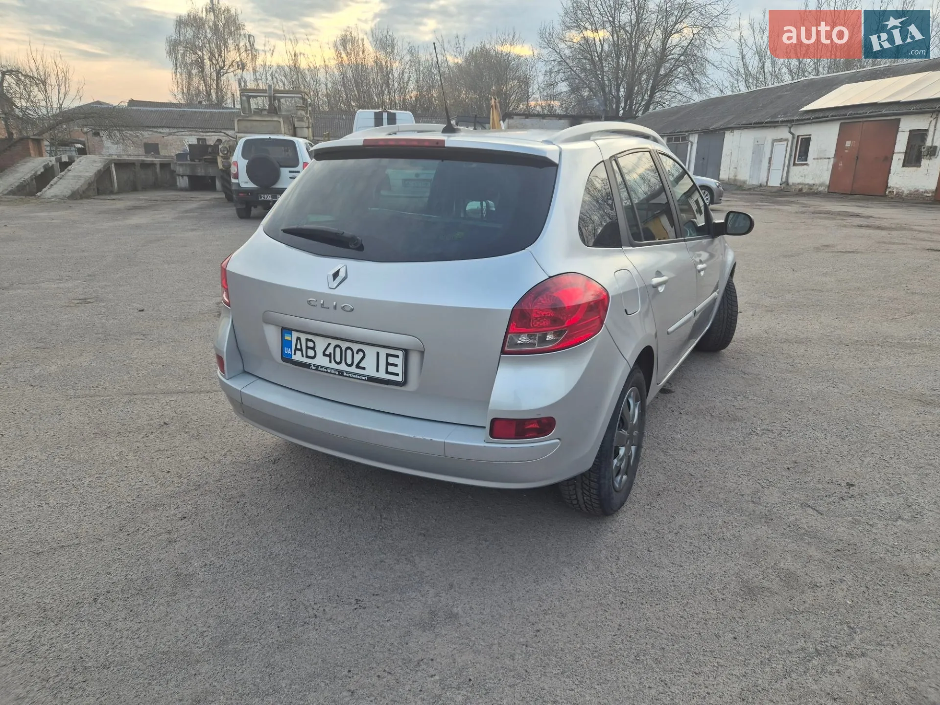 2010 Renault Clio - мініатюра 5