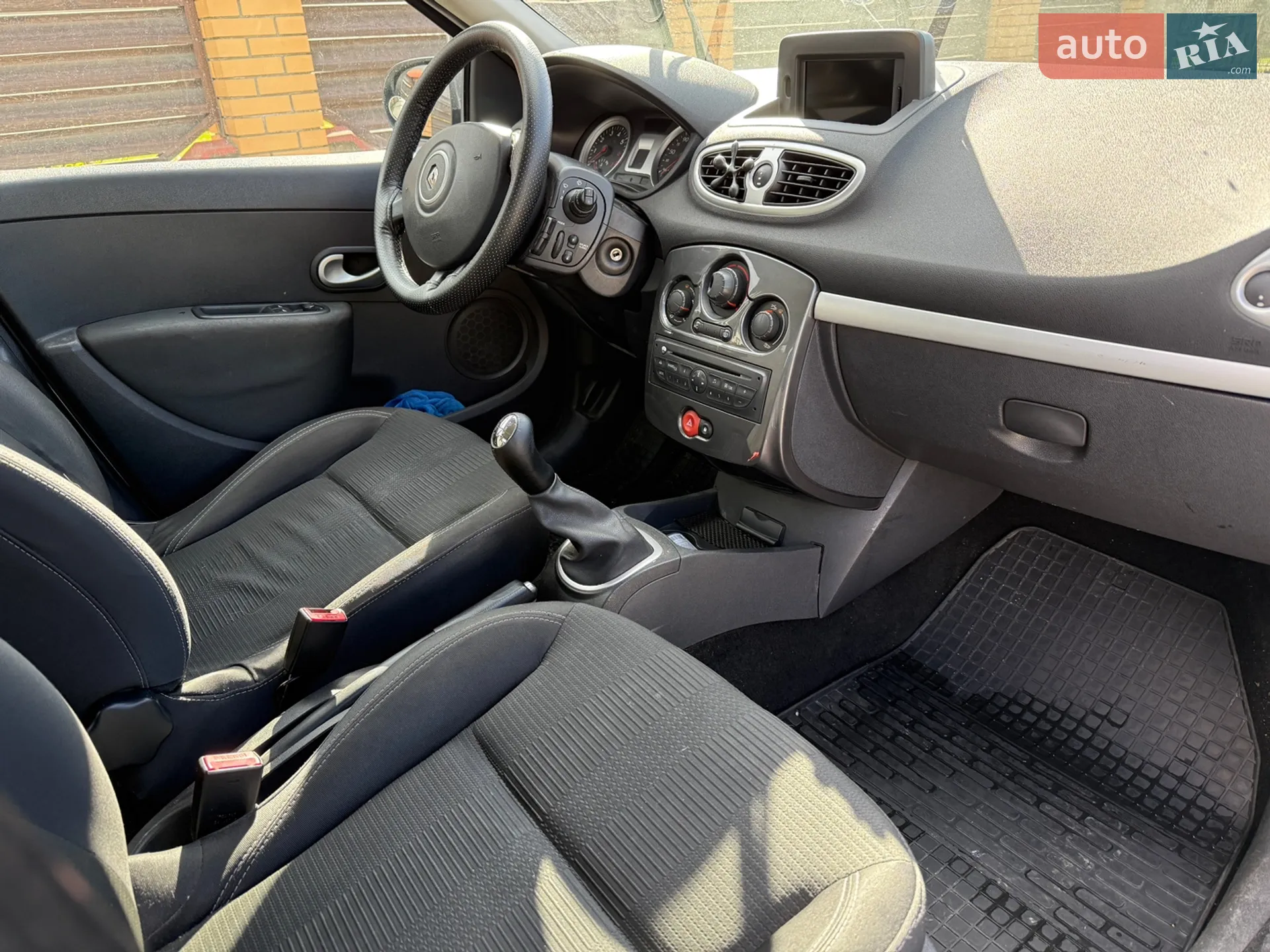 2011 Renault Clio - мініатюра 23