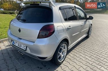 Хэтчбек Renault Clio 2011 в Кицмани