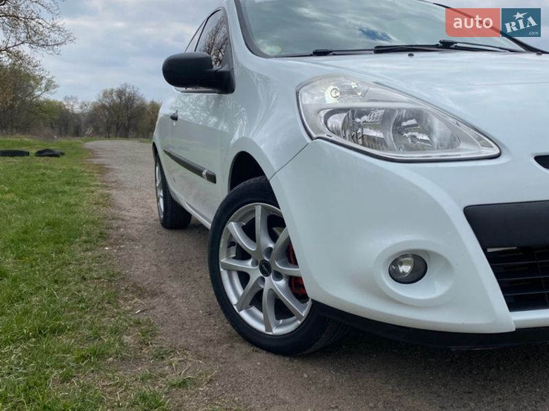 Renault Clio 2011