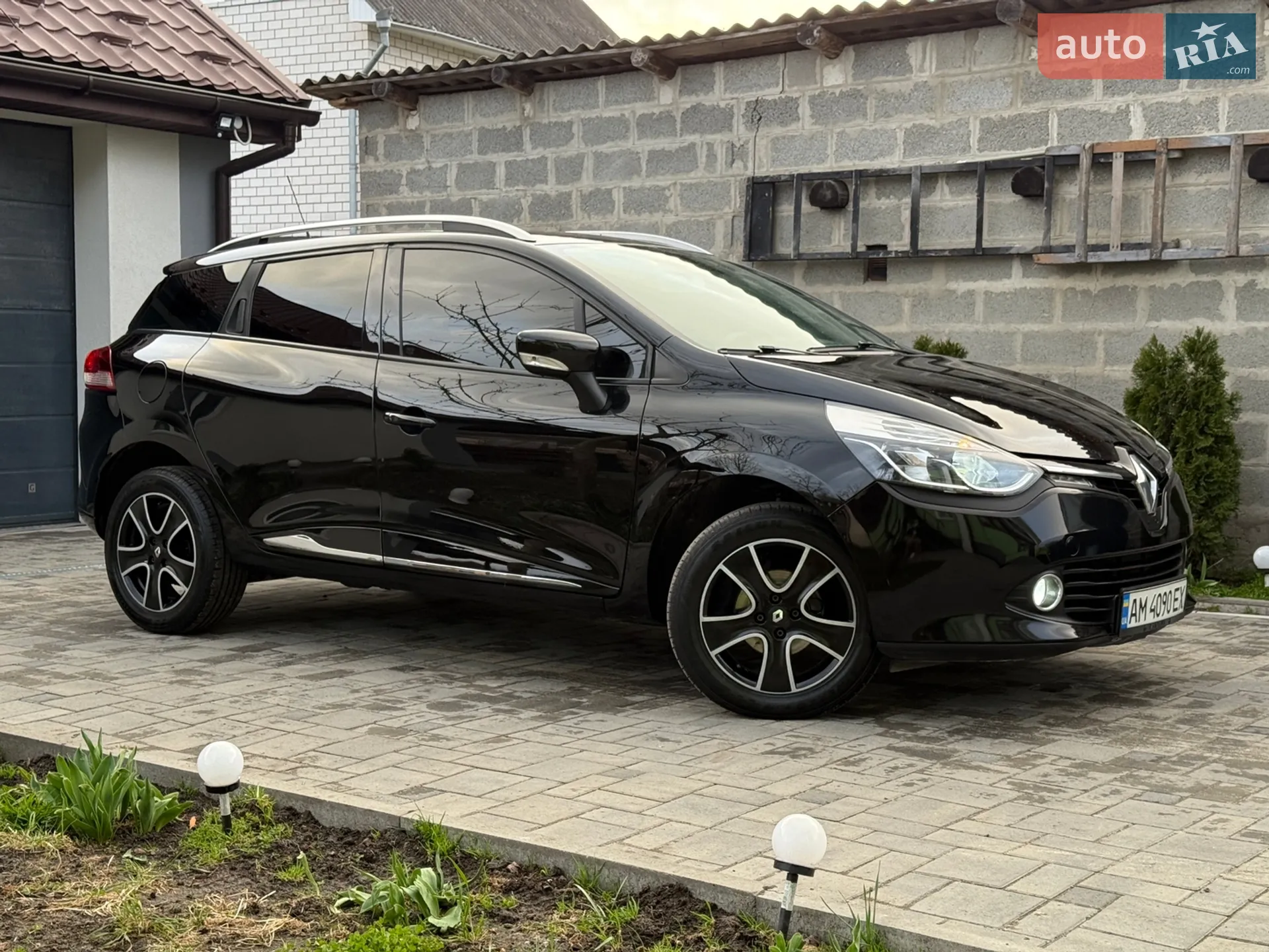 2014 Renault Clio - мініатюра 2