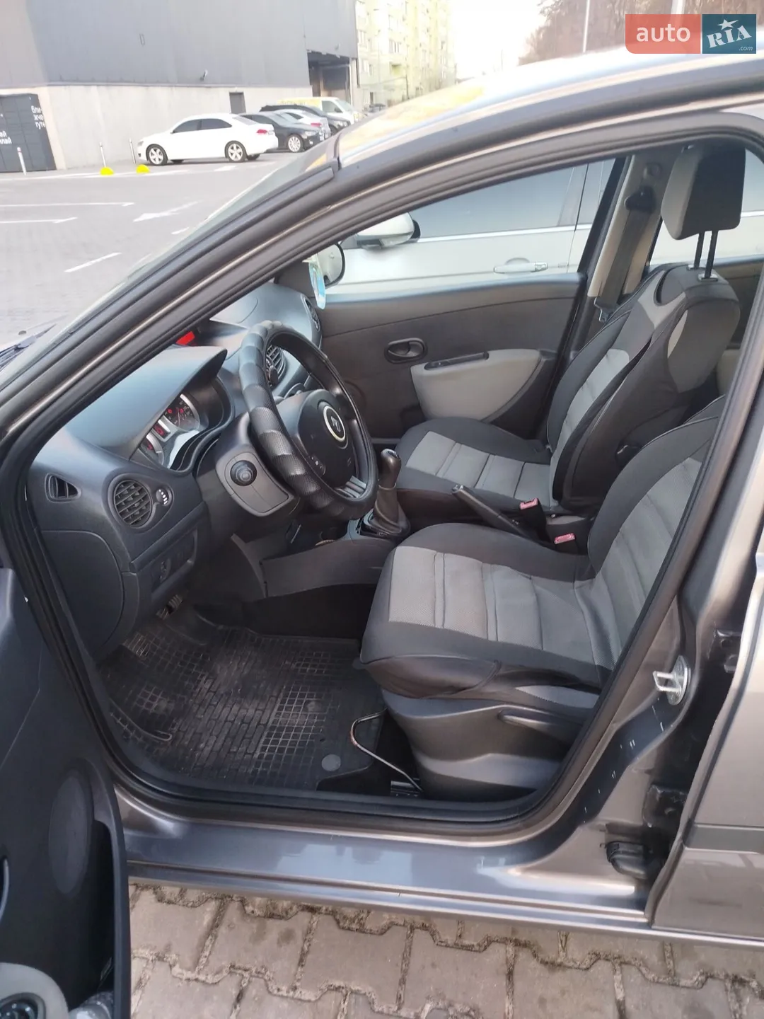 2010 Renault Clio - мініатюра 6