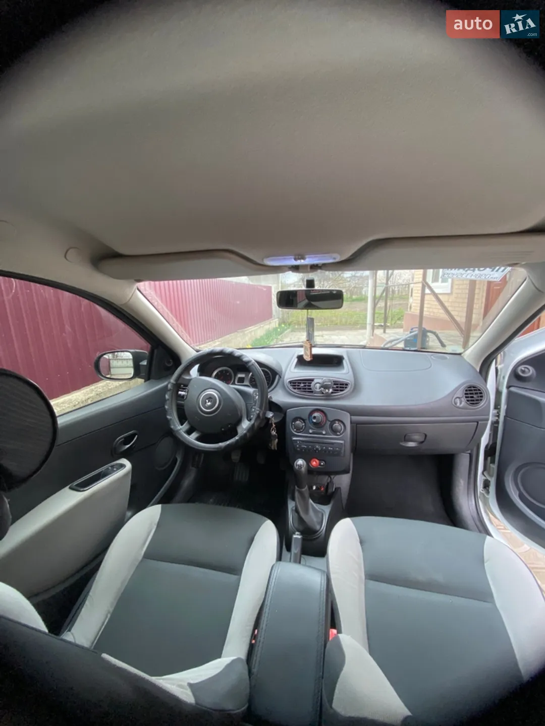 2011 Renault Clio - мініатюра 11