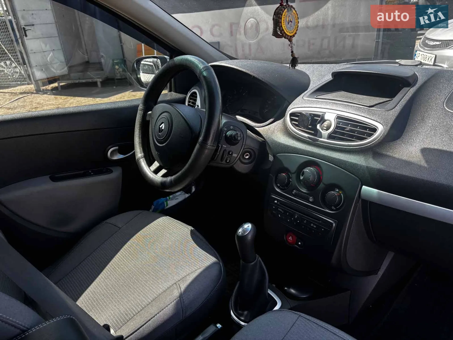 2011 Renault Clio - мініатюра 18