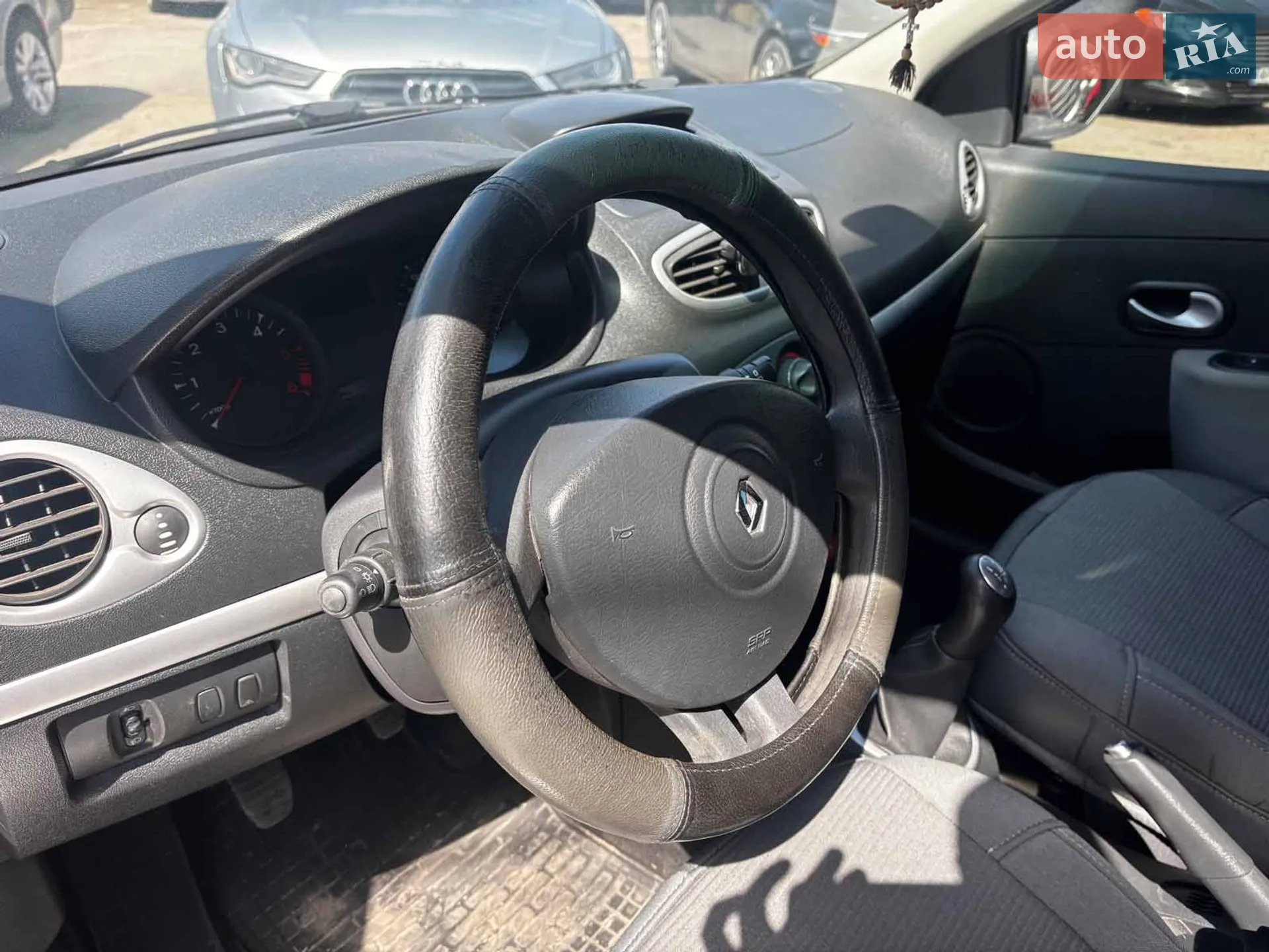 2011 Renault Clio - мініатюра 26