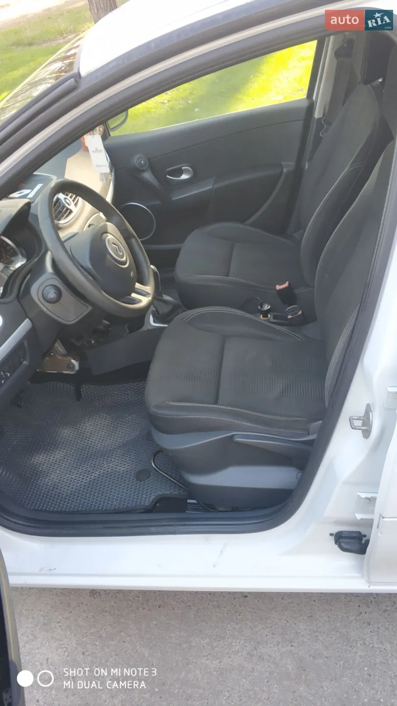 2010 Renault Clio - мініатюра 6