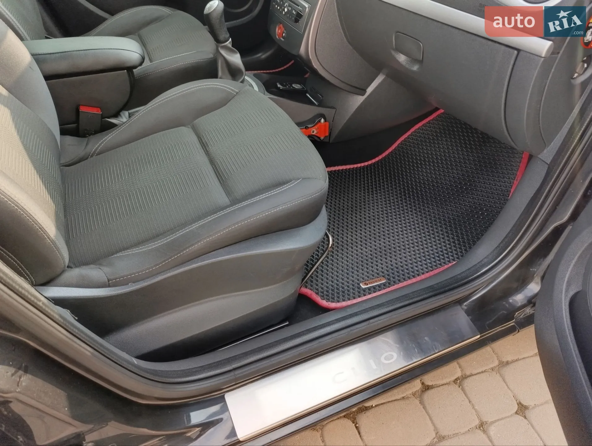 2011 Renault Clio - мініатюра 18
