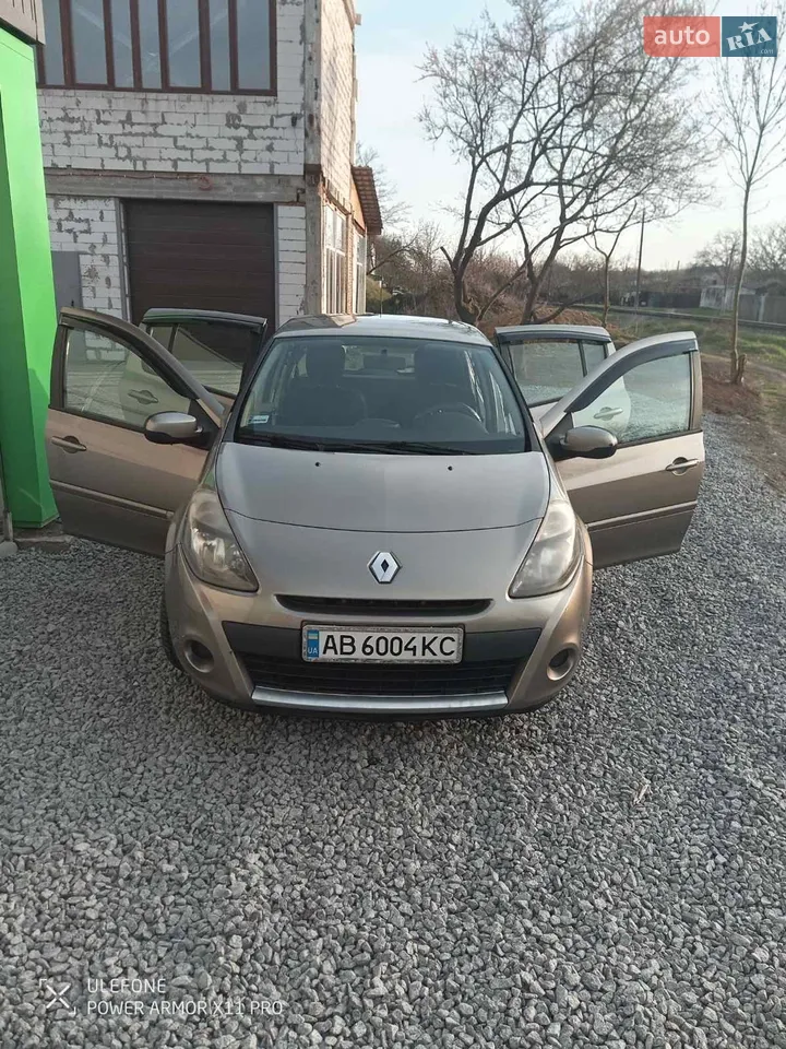2011 Renault Clio - мініатюра 10