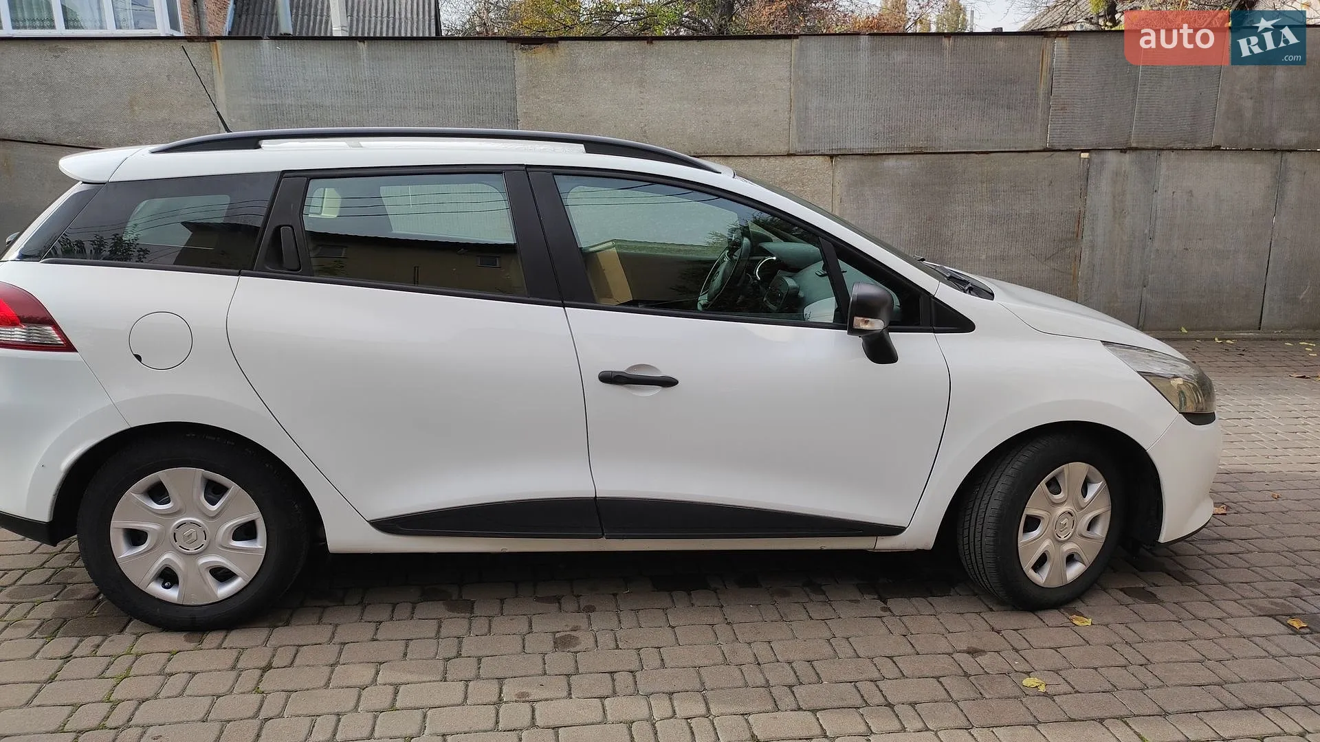 2015 Renault Clio - мініатюра 16