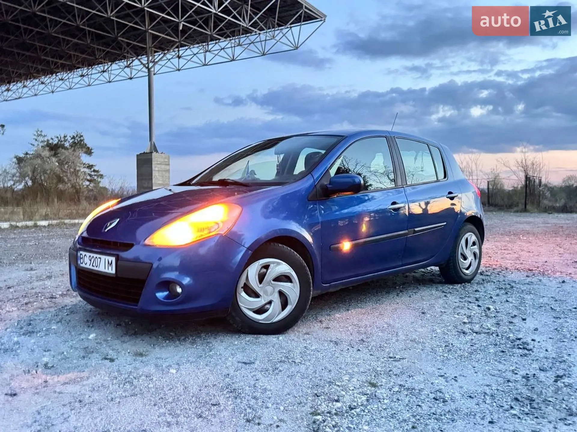 2010 Renault Clio - мініатюра 3