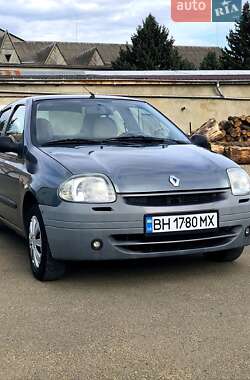 Хэтчбек Renault Clio 2001 в Захарьевке