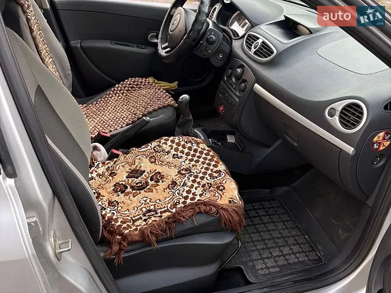 Renault Clio 2011 VIN VF1KR2V0H44801398 фото оголошення 4 з 56